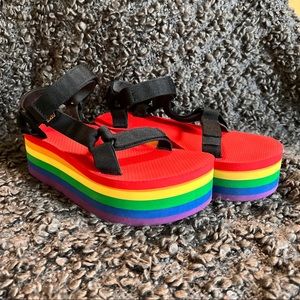 Teva platform sandals Tegan and Sara Foundation edition